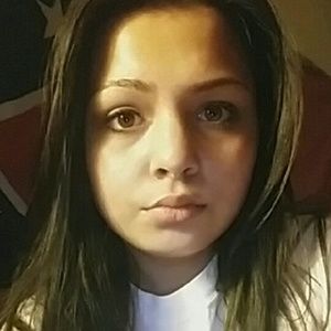 Meet your Posher, Kaitlyn