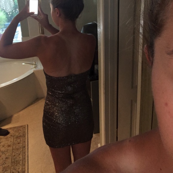 Sequins cocktail dress - Picture 4 of 4