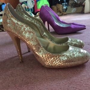Kelsi Dagger Gold Heels
