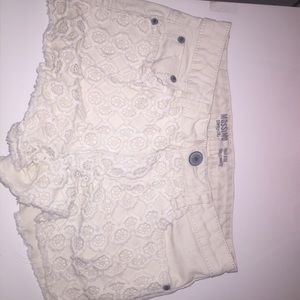 Shorts with lace