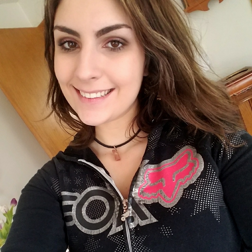 Meet your Posher, Melissa