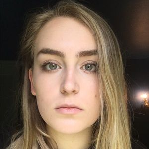 Meet your Posher, Savannah