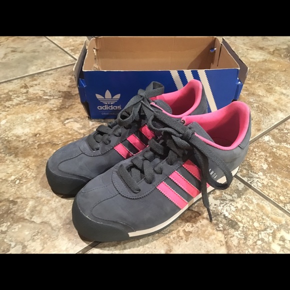 adidas Shoes - Adidas Samoa