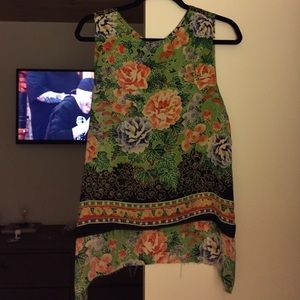 Cute reformation oriental top