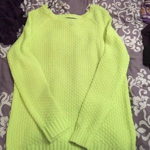Knitted neon yellow top