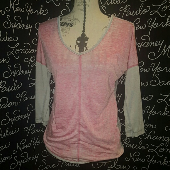 Daytrip Tops - 🍒Daytrip Lace Burnout blouse