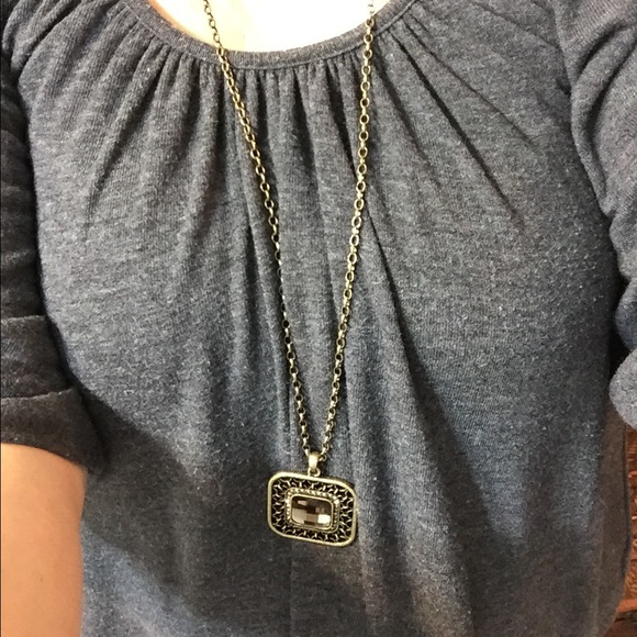 Lia Sophia necklace - Picture 1 of 4
