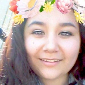 Meet your Posher, Alicia