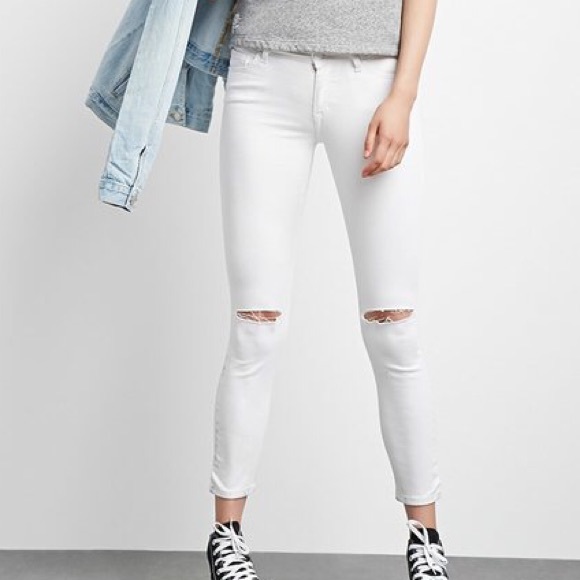 ❗️BUNDLE❗️Low Rise Distressed Jeans