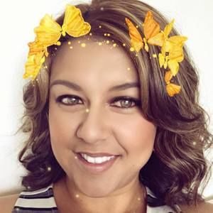 Meet your Posher, Cynthia