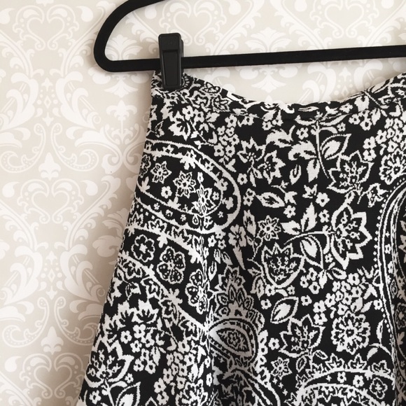 High Waisted Skater Skirt - Picture 2 of 4