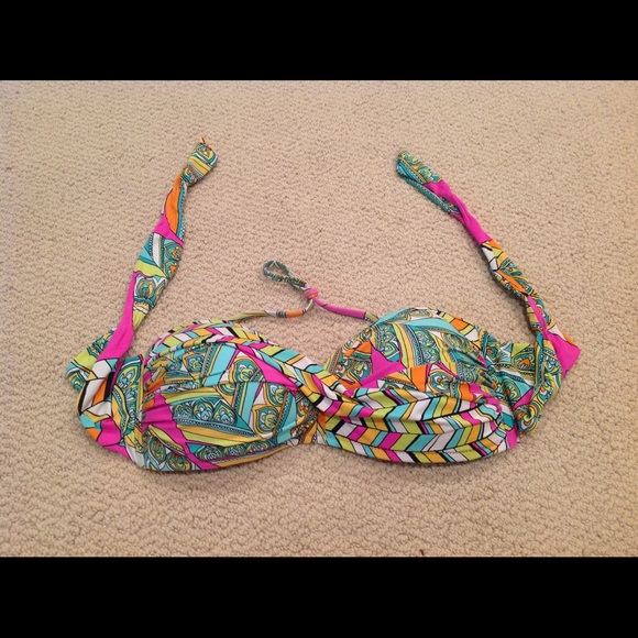 LIKE NEW Trina Turk bandeau bikini top