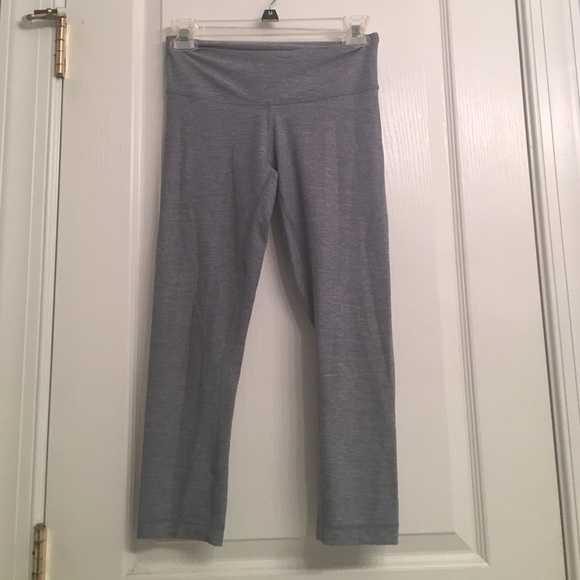 Lulu lemon wonder under crop