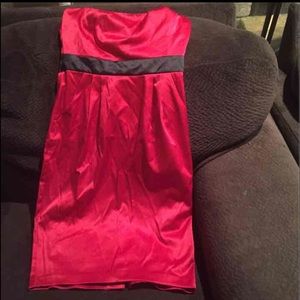 NEW gorgeous red strapless dress with pockets
