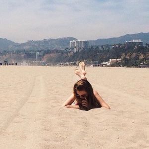 Meet your Posher, Samantha