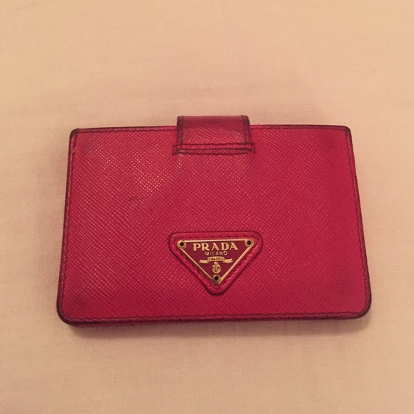 Hot pink Prada Saffiano card case