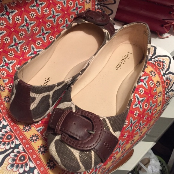 Kelley& Katie flats - Picture 4 of 4