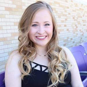 Meet your Posher, Crystal