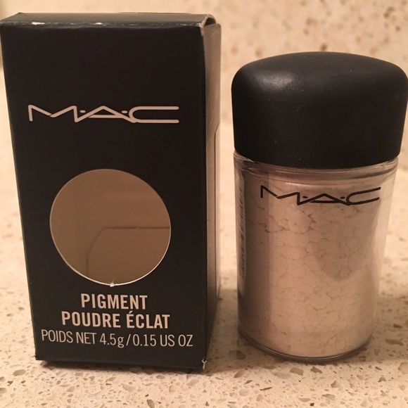 MAC Cosmetics Other - MAC Pigment (Vanilla)