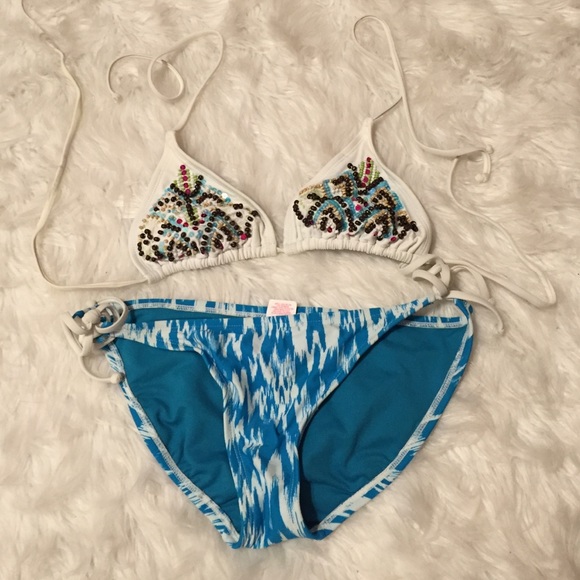 Swimsuit bikini