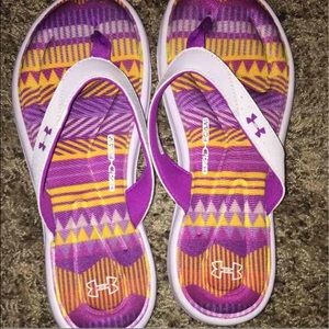 Sooo comfy UA flip flops!