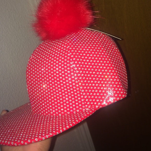 Snap back cap ❣