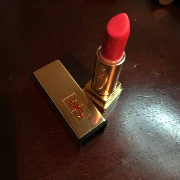 YSL #52 Rouge Pur Couture