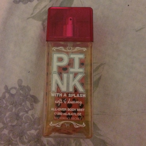 PINK with a splash Soft and Dreamy body mist
