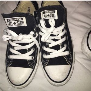 Black Low Cut Converse