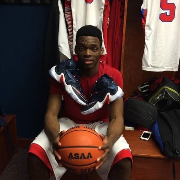 Meet your Posher, Onochie - Picture 1 of 1