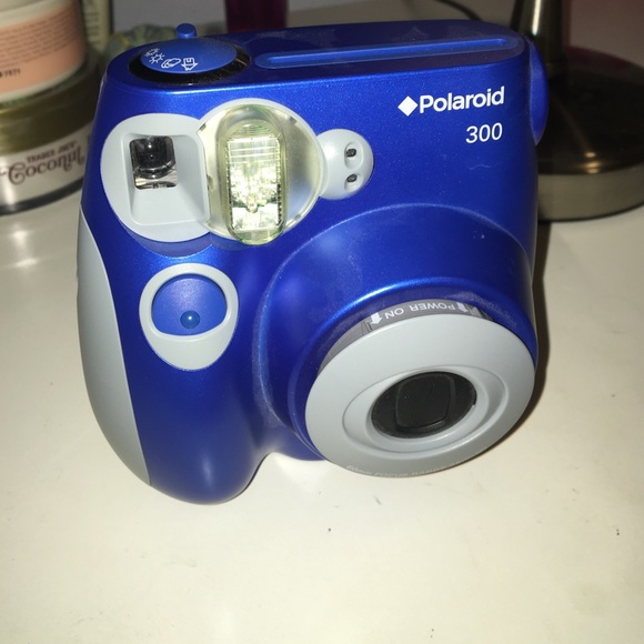 Polaroid Pic-300 instant print camera - Picture 1 of 4