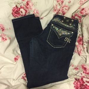 MISS NE JEANS SIZE 28!