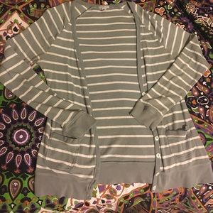 Pre-Loved Gray and Cream Ribbed Cardigan