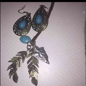 Beautiful necklace and earring set