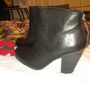 Women ankle boots