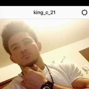 Meet your Posher, Cesar