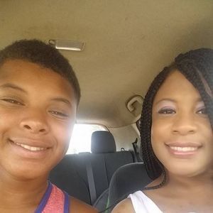 Meet your Posher, Lakesha