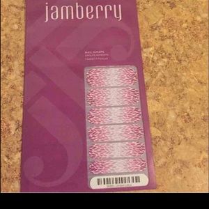 NEW Jamberry wraps!
