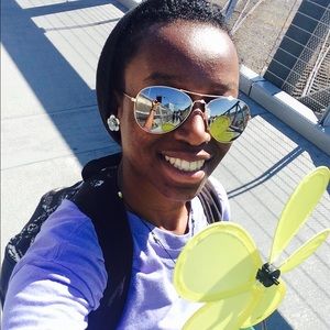 Meet your Posher, Paula l