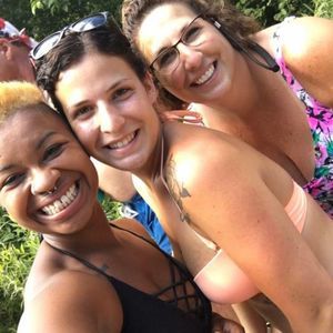 Meet your Posher, Andrya