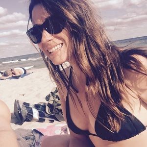 Meet your Posher, Suzanne