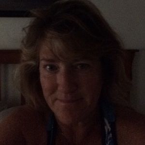 Meet your Posher, Lois