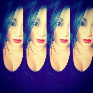 Meet your Posher, Tina