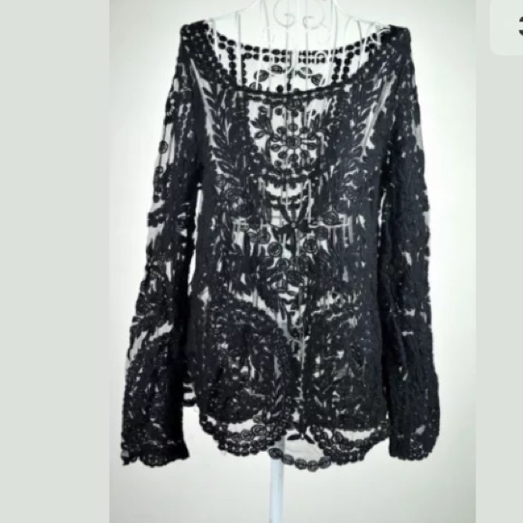 The Cameron Diaz  crochet top - Picture 4 of 4