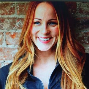 Meet your Posher, Carly