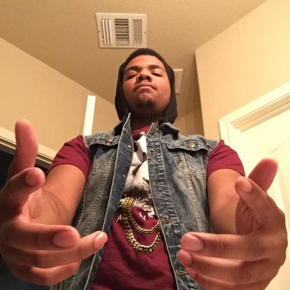 Meet your Posher, Aaron - Picture 1 of 1