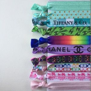 10 Fold over elastic hair ties