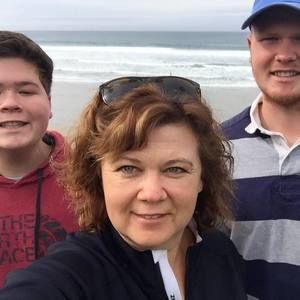 Meet your Posher, Alice