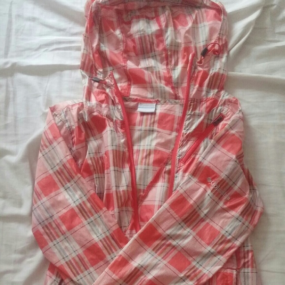 Columbia windbreaker