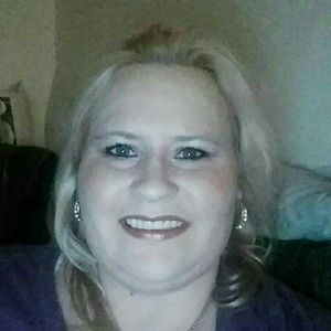 Meet your Posher, Venessa